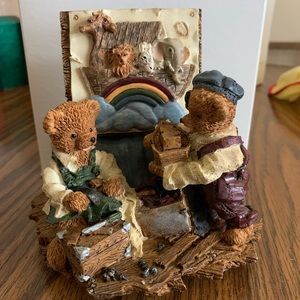 Painting Bears, Noah’s Arc, music box.